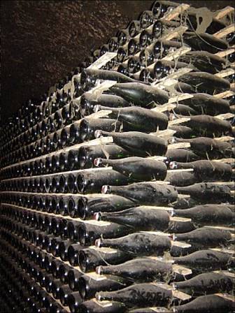 Aging Champagne